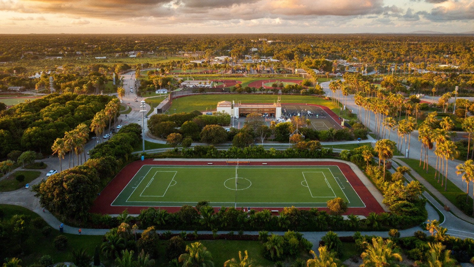 Parklands and boulevards of Lauderhill